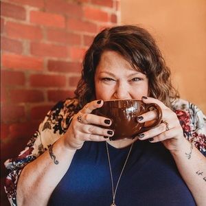 Meet your Posher, Carrie